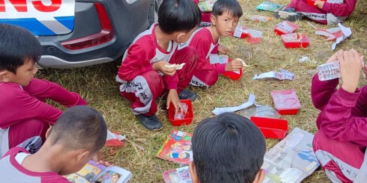 Hadir di Senam Sehat Bareng Bupati Indramayu, Layanan Perpustakaan Keliling Diserbu Anak-anak PAUD