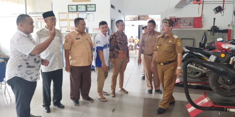 Hadiri Kegiatan One Day of Course, Bupati Cirebon H. Imron Takjub Pada SMK Muhammadiyah Lemahabang