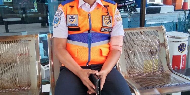 Tegas, Kendaraan Truk Bermuatan Melebihi Kapasitas Kena Tilang