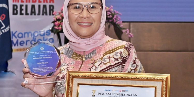 Kabupaten Indramayu Raih Gold Winner Bidang Pendidikan Tinggi