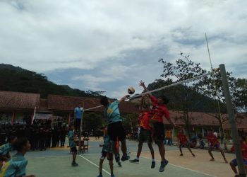 Memperingati Harla Ke-15 SMA Negeri 1 Sindangwangi Gelar Turnamen Bola Voli