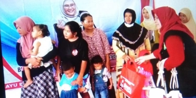 Bupati Indramayu Hadiri Acara Pekan Imunisasi Nasional