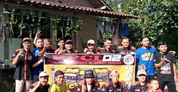 Komoditi Pencinta Mobil Jenis Cary Berkumpul Dan Buka Puasa Bersama 