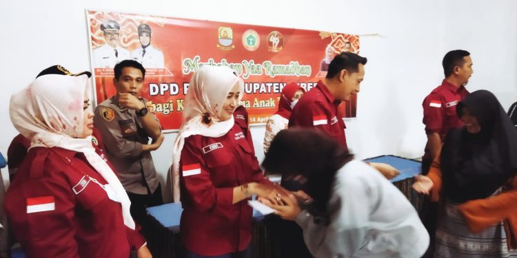 Marhaban Yaa Ramadhan, DPD PPNI Kabupaten Cirebon Berbagi Kasih Bersama Anak Yatim Dan Dhuafa