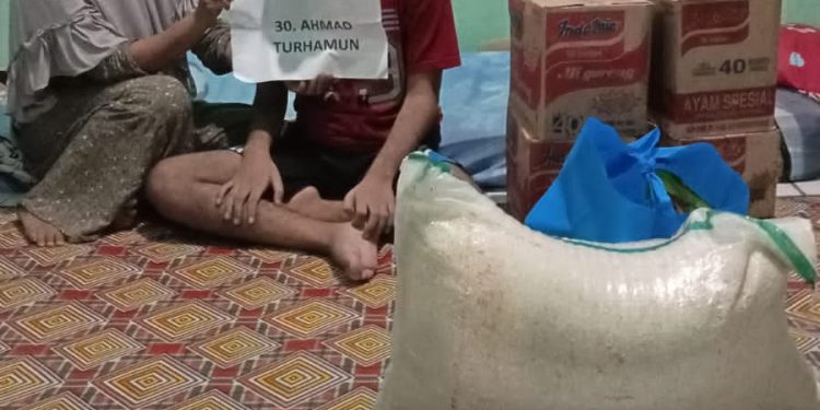 Lima Warga Sende Berkebutuhan Khusus Terima Bantuan Dari Dinsos