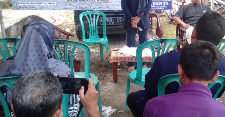 Anggota DPRD Kabupaten Cirebon Suryanti Konsulidasi Pengurus PAC dan Ranting Partai Nasdem Dapil 2