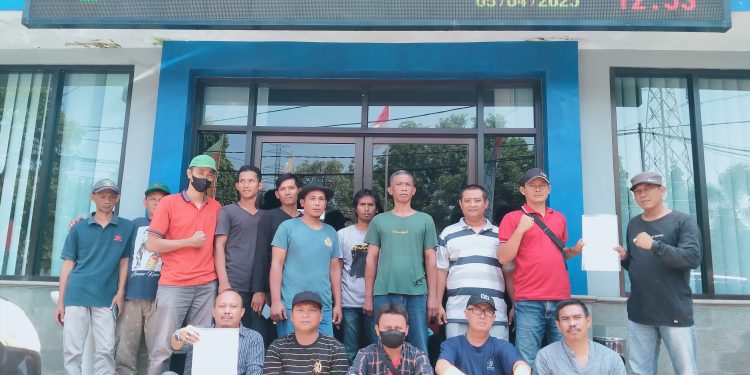 Diduga Kuat Sangat Tertutup, Warga Tegalkarang Terus Berupaya Untuk Dapatkan Keterbukaan Informasi Penyelenggaraan Pemerintahan Desa Tegalkarang