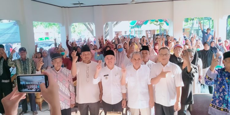 450 Yang Warga Hadiri, Kuwu Suma,SM: KIE Obat dan Makanan Dinilai Sangat Bermanfaat Bagi Warga