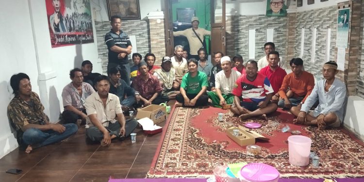 Lima Hari tak Bisa Melaut, Puluhan Nelayan Kecil Datangi Rumah Ketua Fraksi PKB DPRD Indramayu