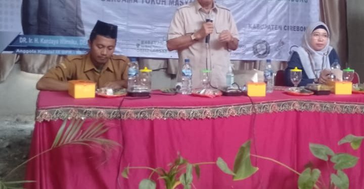Anggota DPR RI Kardaya Warnika Gandeng BPOM Adakan KIE di Palimanan Barat.