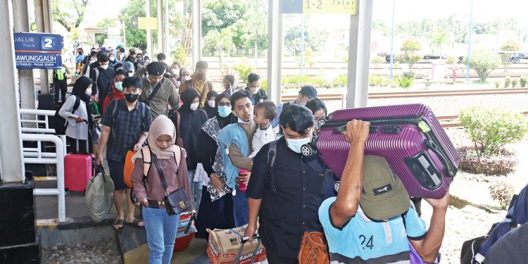 KAI Daop 3 Cirebon Berlakukan Penyesuaian Harga dan Penambahan Rute di Tarif Khusus