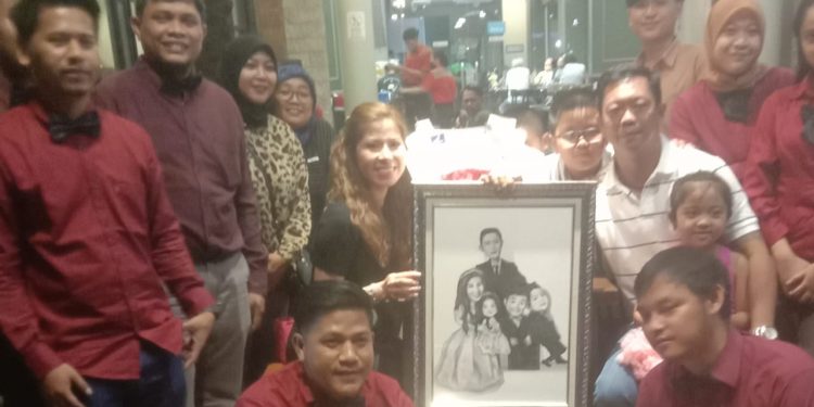 Ulang Tahun Pernikahan Bos Indotak Dihadiri Sejumlah Karyawan