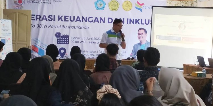 PertaLife Insurance Goes To Campus, Ajak Mahasiswa Unwir Indramayu Dukung Peningkatan Inklusi dan Literasi Keuangan 