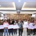 PJ.Sekda Serahkan SK Kepada 58 Pelaku Usaha 