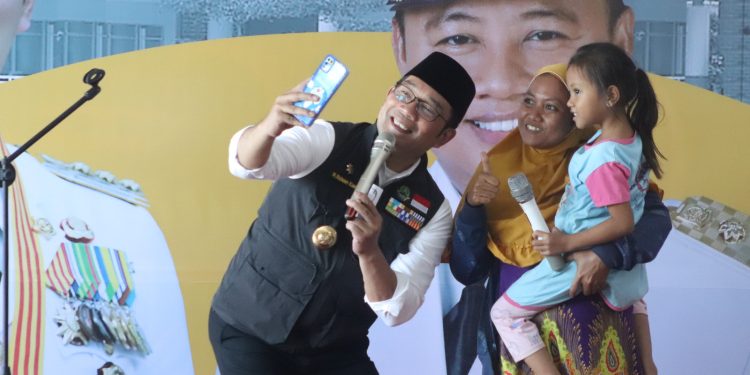 Pemprov Jabar Berhasil Dongkrak 310 Ribuan Warga Naik Kelas Secara Ekonomi