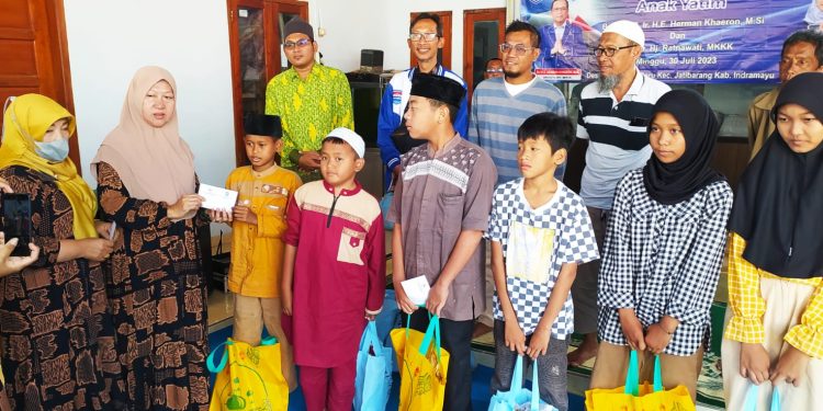Sambut Tahun Baru Islam, Hero Center Berbagi di Jatibarang
