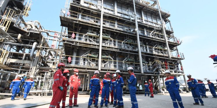 Pastikan Maintenance Berjalan Sesuai Standar Safety, VP HSSE Gelar MWT ke Kilang Balongan