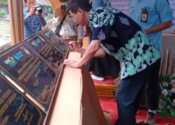 Mr.Lee Dal Jae, Resmikan Berbagai Infrastruktur Pembangunan Program CSR PT Cirebon Power Services