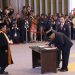Ketua Mahkamah Agung Lantik Dua Bidang ADK OJK.