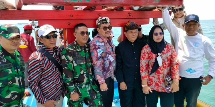 Meriah dan Sakral, Pesta Laut Desa Bandengan Lestarikan Budaya Leluhur