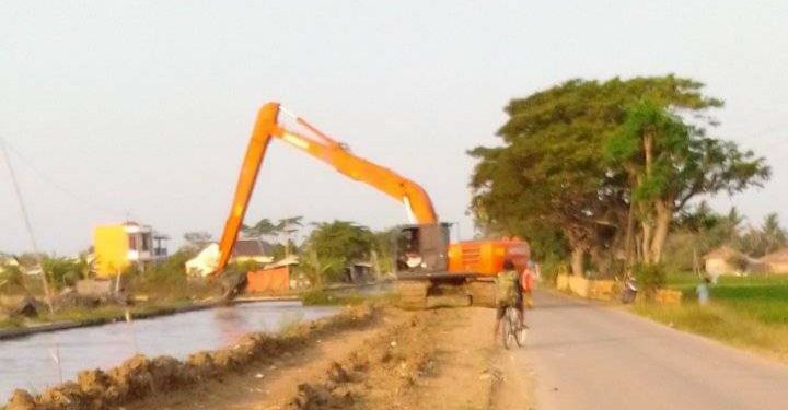 Hampir Seluruh Saluran Air Desa Plawangan Telah di Normalisasi 