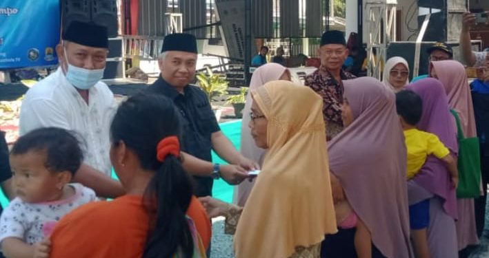 Pemdes Wangunharja Adakan Sunatan Masal dan Pemberian Santunan Untuk 329 Yatim Piatu dan Fakir Miskin
