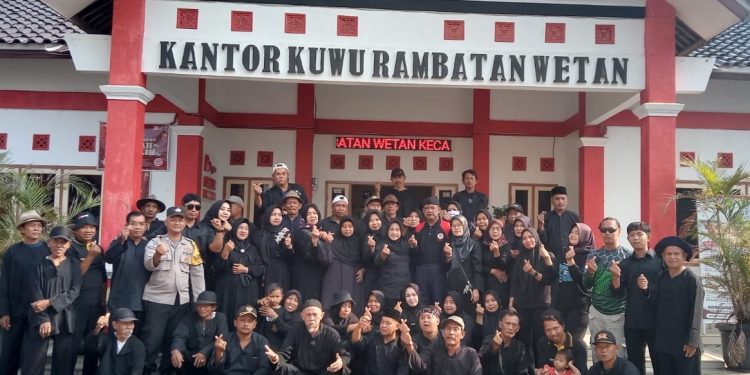 Mider Benda Pusaka Leluhur Ala Pemdes Rambatan Wetan Indramayu