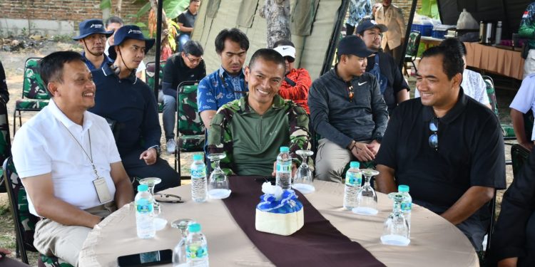 RU VI Balongan dan Kodim 0616 Indramayu Olahraga Bersama