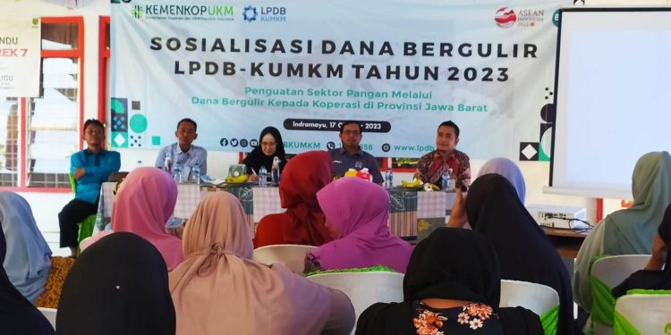 Herman Khaeron Ajak LPDB KUMKM Jemput Bola ke Desa-desa di Indramayu