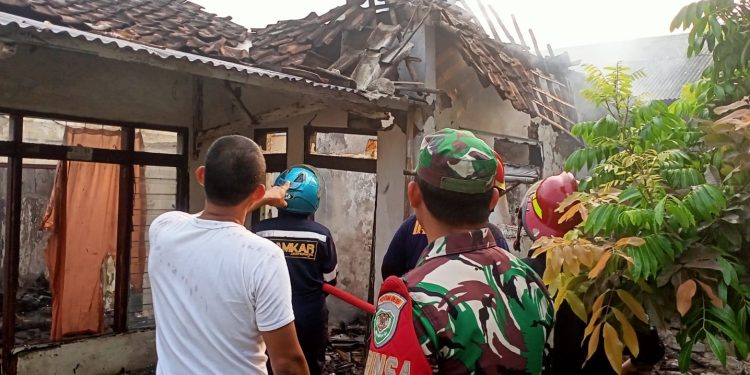 Rumah di Pekandangan Jaya Indramayu Ludes Terbakar