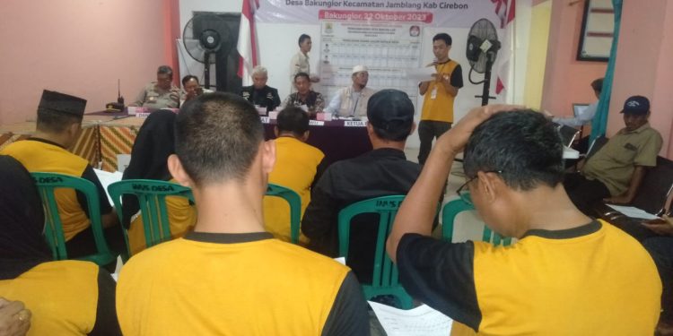 Calon No.1 H. Watma Desa Bakunglor Menang Telak 