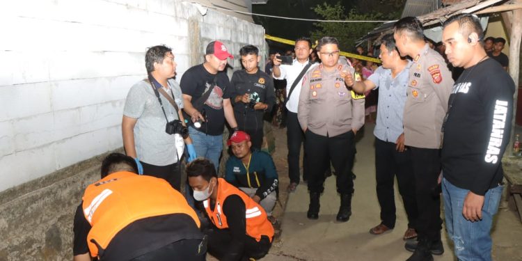 Kejam, Adik Bunuh Kakak Kandung di Pinggir Jalan Raya Desa Kerticala Indramayu
