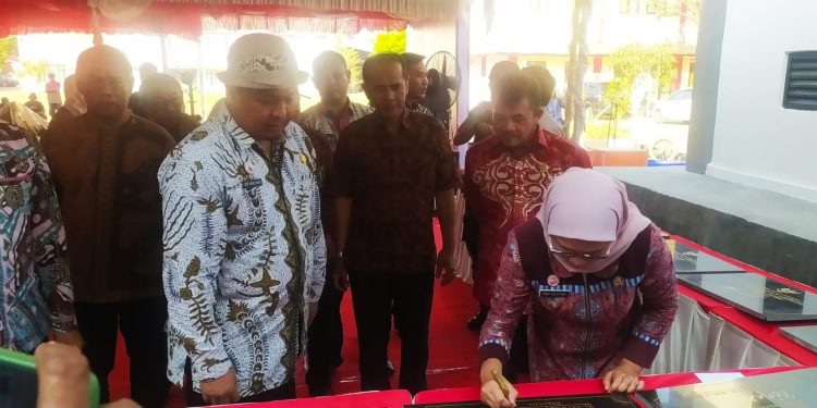 Bupati Indramayu Resmikan Proyek Pembangunan 2022-2023