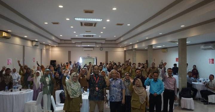 Akademis Dan ASN Indramayu Ikuti Workshop Penulisan KTI