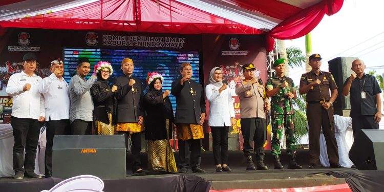 Kirab Pemilu, KPU Indramayu Sosialisasikan Pemilu Serentak 2024