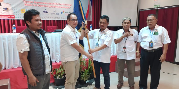 Demus Kembali Nakhodai PWI Indramayu