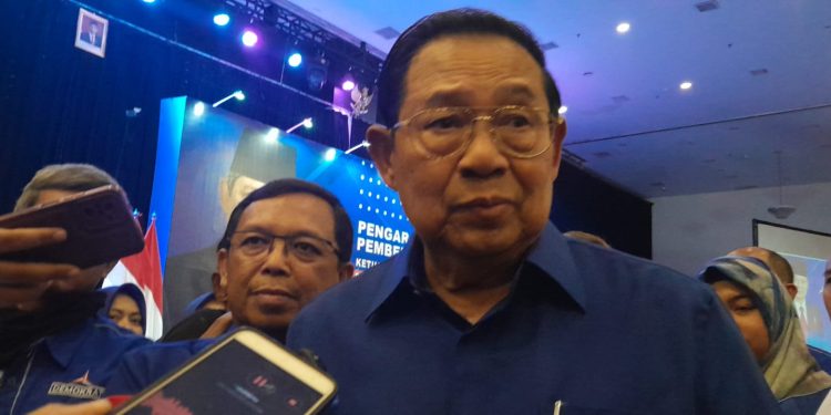 Turun ke Cirebon, SBY : Indonesia Pernah Medapatkan Apresiasi dari Dunia Terkait Penyelenggaraan Pemilu Berjalan Aman dan Damai.