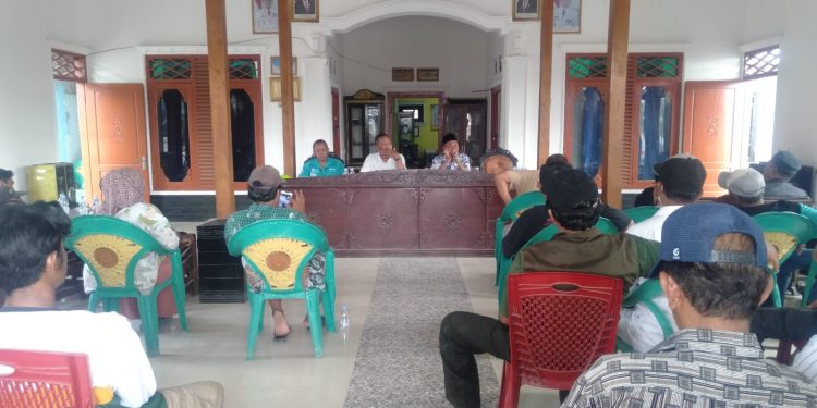 Pemdes Wangunharja Bersama Agen Perisai BPJS Ajak Warga Ikut Jaminan Kesehatan Nasional.