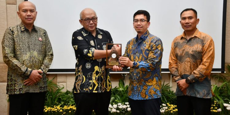 Hindari Tindakan Melanggar Hukum, Pertamina RU VI Gelar FGD Dengan Kejaksaan RI