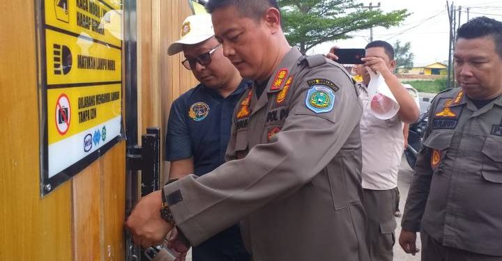 Sehari Segel Dua Bangunan Yang Diduga Belum Lengkap Proses Perijinan