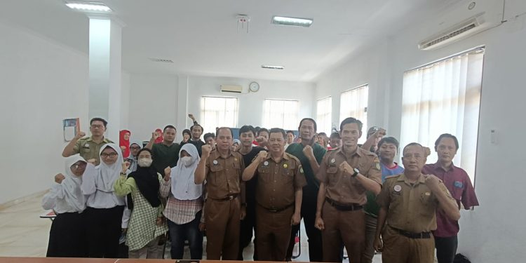 Pemkab Indramayu Bekali Penyandang Disabilitas Pelatihan Pembuatan Keripik Pisang