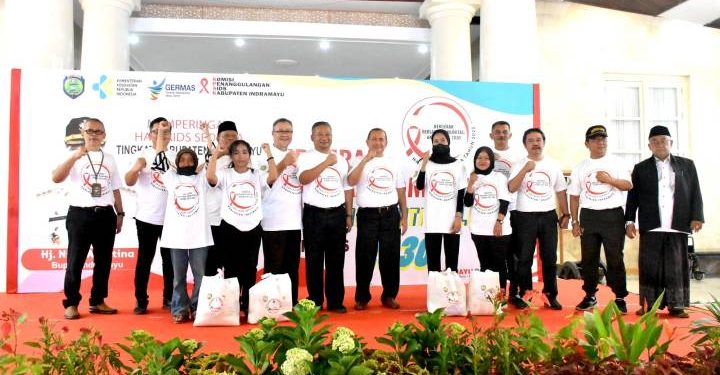 Bersama komunitas Dan LSM Penggiat HIV/AIDS Pkqb  Indramayu Gelar Peringatan Hari AIDS 