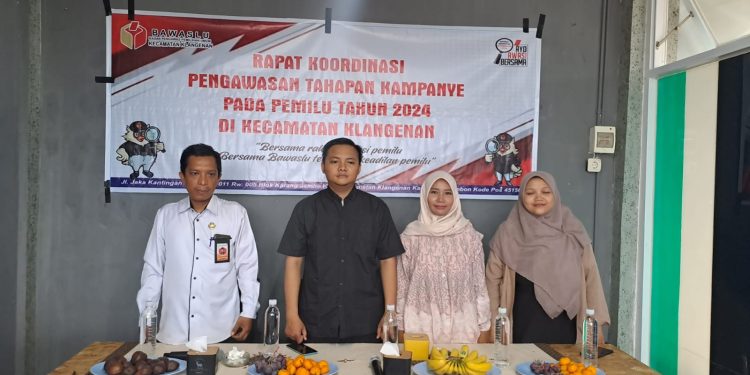 Panwascam Klangenan Libatkan Media Untuk Edukasi Pemilu 2024