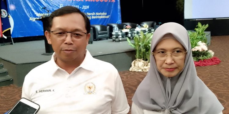 Herman Kaeron : Apresiasi Seminar Anti Narkoba XTC Kota Cirebon