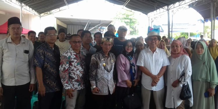 Anggota Komisi IX DPR RI, H. Kardaya Warnika Bersama Kemenaker RI Menggelar Sosialisasi Program Ketenagakerjaan Bersama Masyarakat Desa Arjawinangun