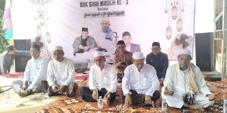 Jam’iyyah Al Badriyyah Desa Warugede Gelar Haul Syekh Nursalim Ke – 3 Dan Maulid Nabi Muhammad SAW