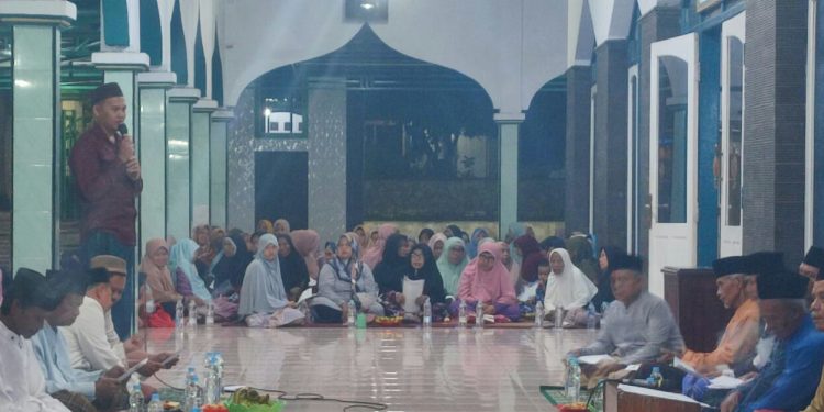 Malam Tahun Baru 2024, Masjid Besar An – Nur Desa Dukupuntang Gelar Istighosah