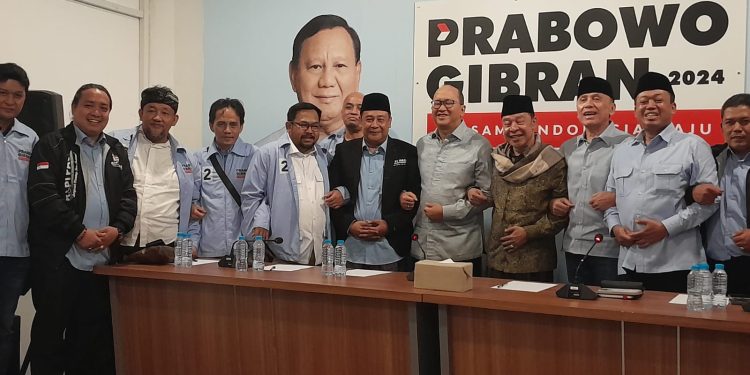KH Adib Buntet Cirebon Deklarasi Dukung Capres Prabowo – Gibran