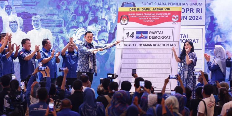 Kampanye Perdana Tahun 2024 di Cirebon, AHY: Kami Ingin Rakyat Makin Sejahtera
