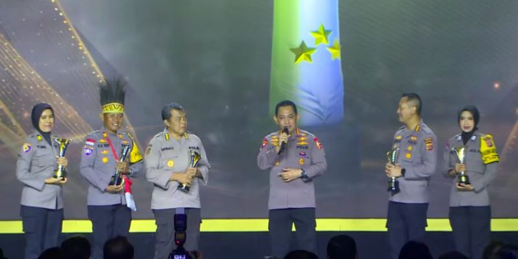 Hoegeng Awards 2024 Digelar, Usulkan Polisi Teladan di Sekitarmu!